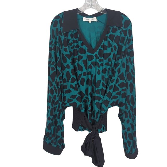 Diane Von Furstenberg Teal Black Animal Print Blouse V-Neck‎ Tie Waist L - Picture 13 of 15